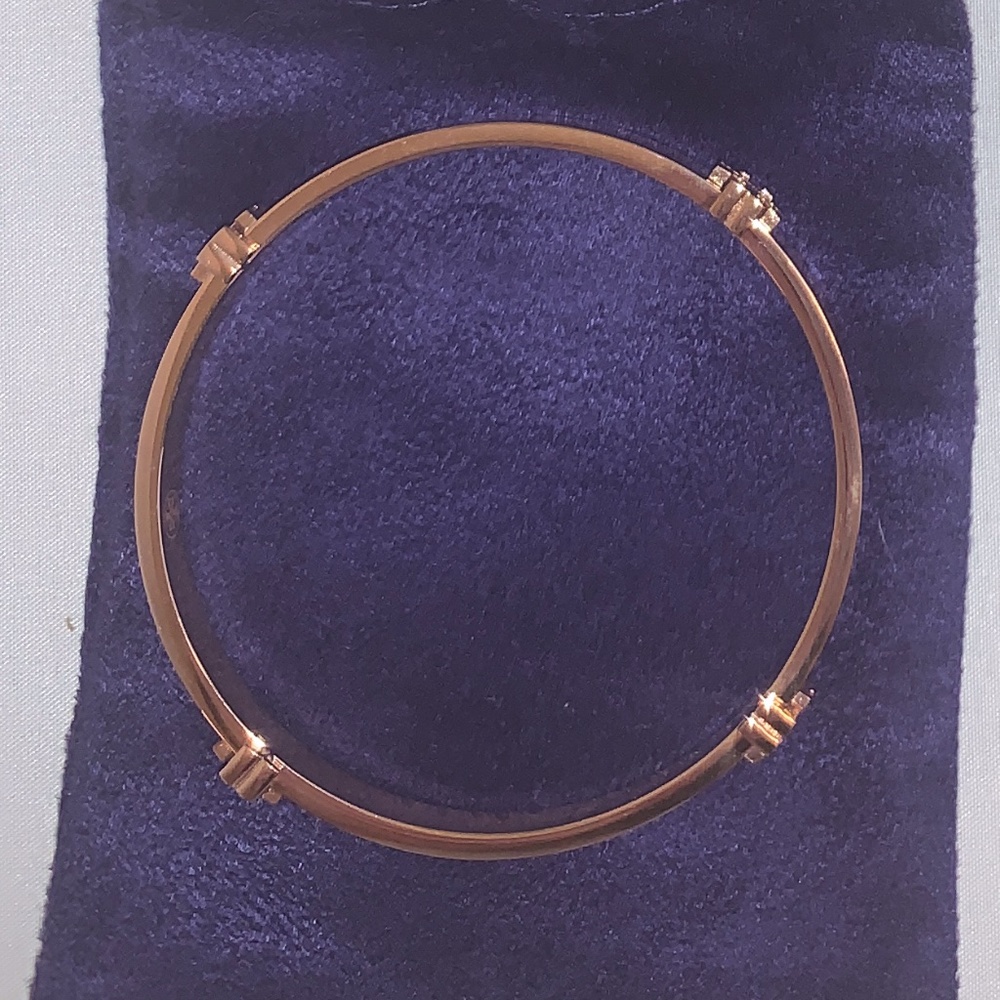 One (1) Tory Burch Bangle Bracelet with Double "T" Logo in Rose Gold - NWOT